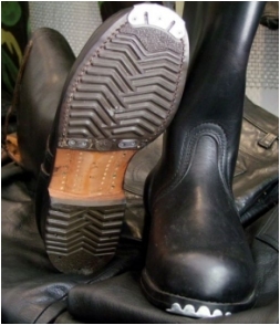 Lederstadl-Boots